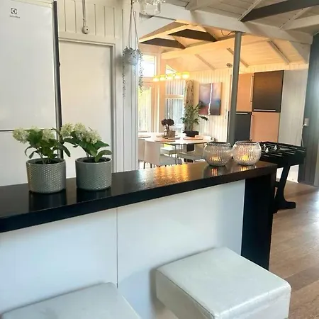 Ff1002 Taet Pa Blavand * Oksbøl